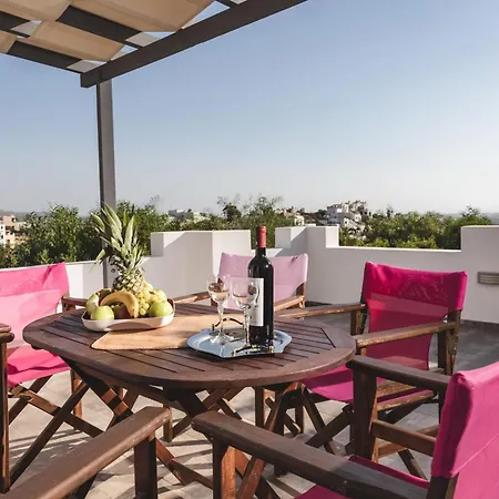 Parisi Naxos Deluxe Vakantiehuis *