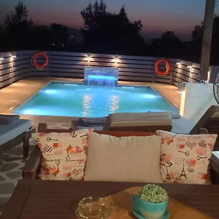 Parisi Naxos Deluxe Vakantiehuis Agkidia