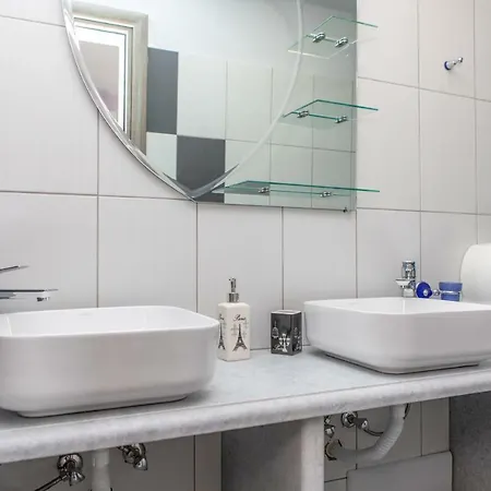 Vakantiehuis Parisi Naxos Deluxe