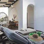Parisi Naxos Deluxe Holiday home