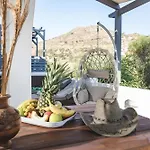 Parisi Naxos Deluxe Holiday home Agkidia