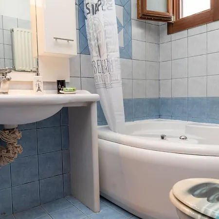 Parisi Naxos Deluxe Free Car * Αγγίδια