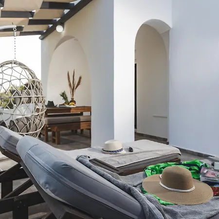 Parisi Naxos Deluxe Holiday home