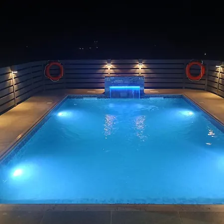 Parisi Naxos Deluxe Prázdninový dům Agkidia