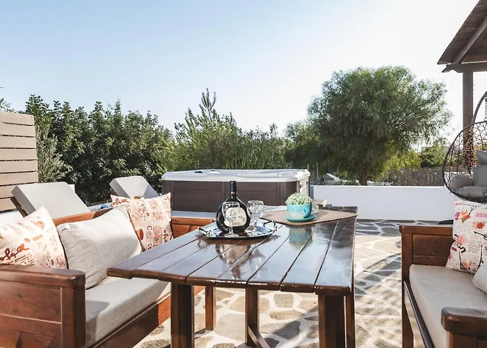 Parisi Naxos Deluxe Casa de Férias