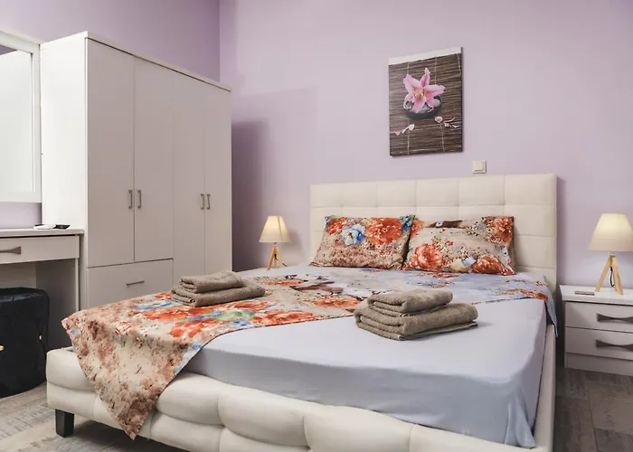 בית נופש Parisi Naxos Deluxe *